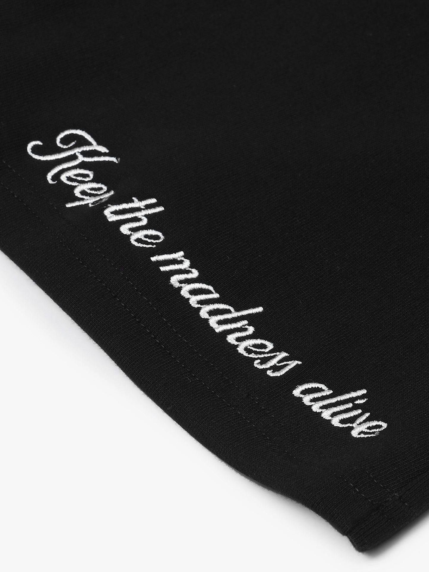 BLACK EVERYDAY CORE SHORTS